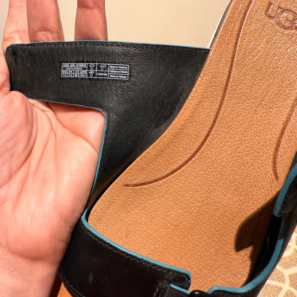 UGG HANNELI BLACK PLATFORM WEDGE LEATHER SLIPPERS 7.5.  worn only a few times. - Picture 7 of 9
